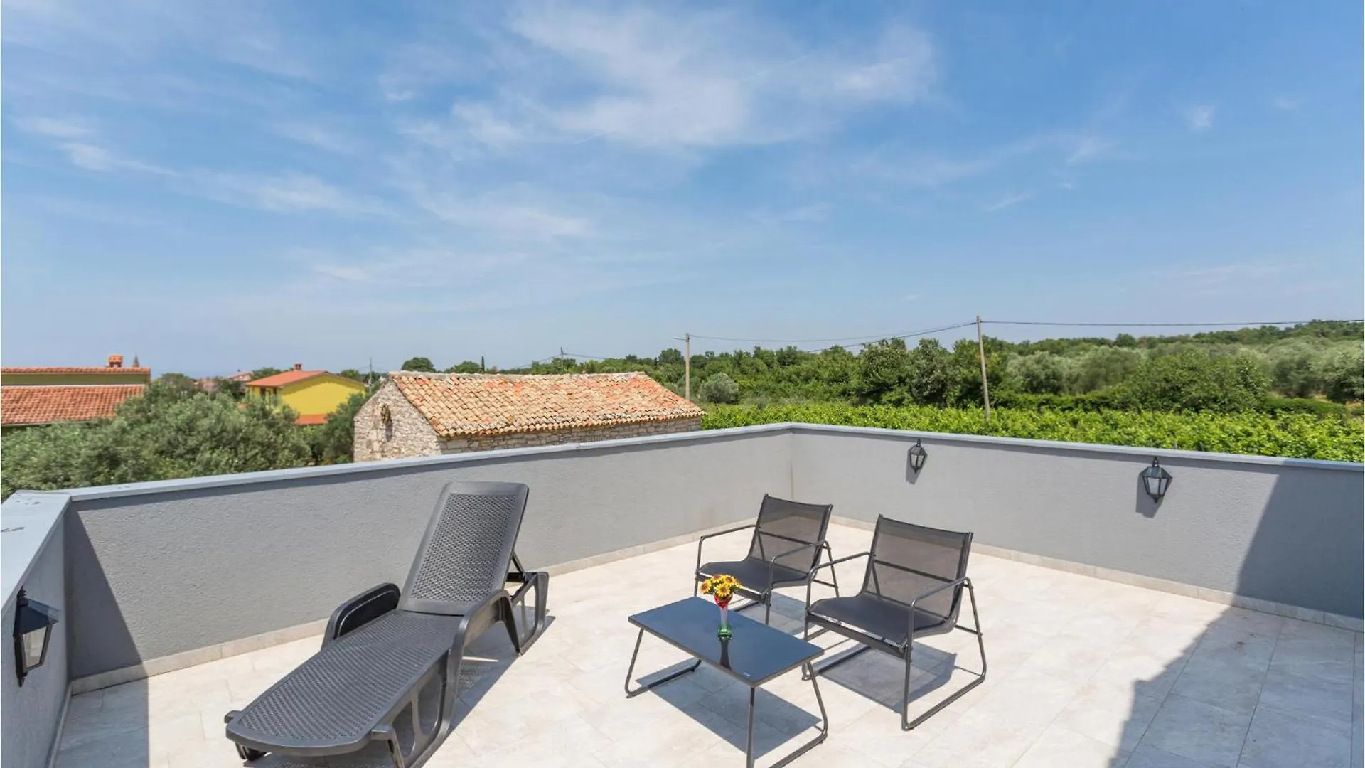 3 Bedroom Gorgeous Home In Galižana